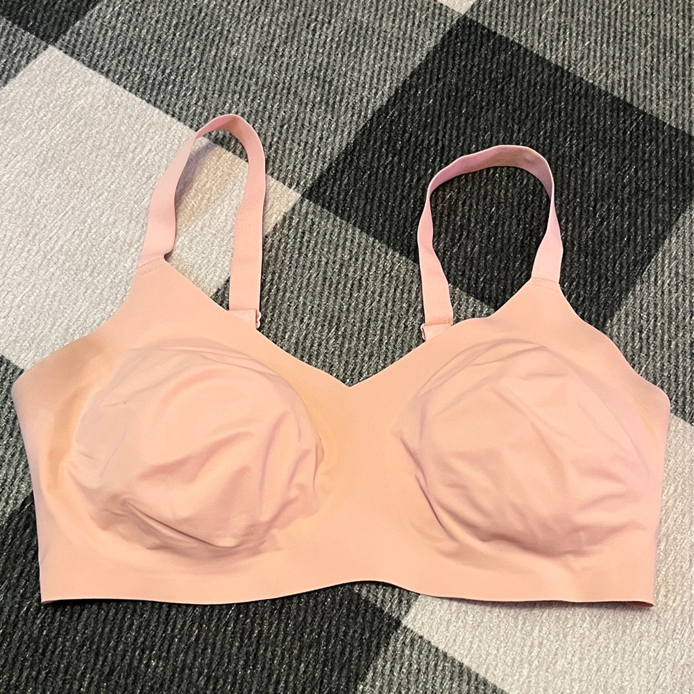 Knix V-Neck peachy rose Bra size 6+ 34DDD or 34F